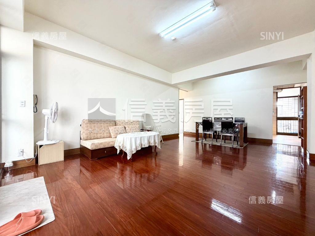近成大屋況好採光三房房屋室內格局與周邊環境