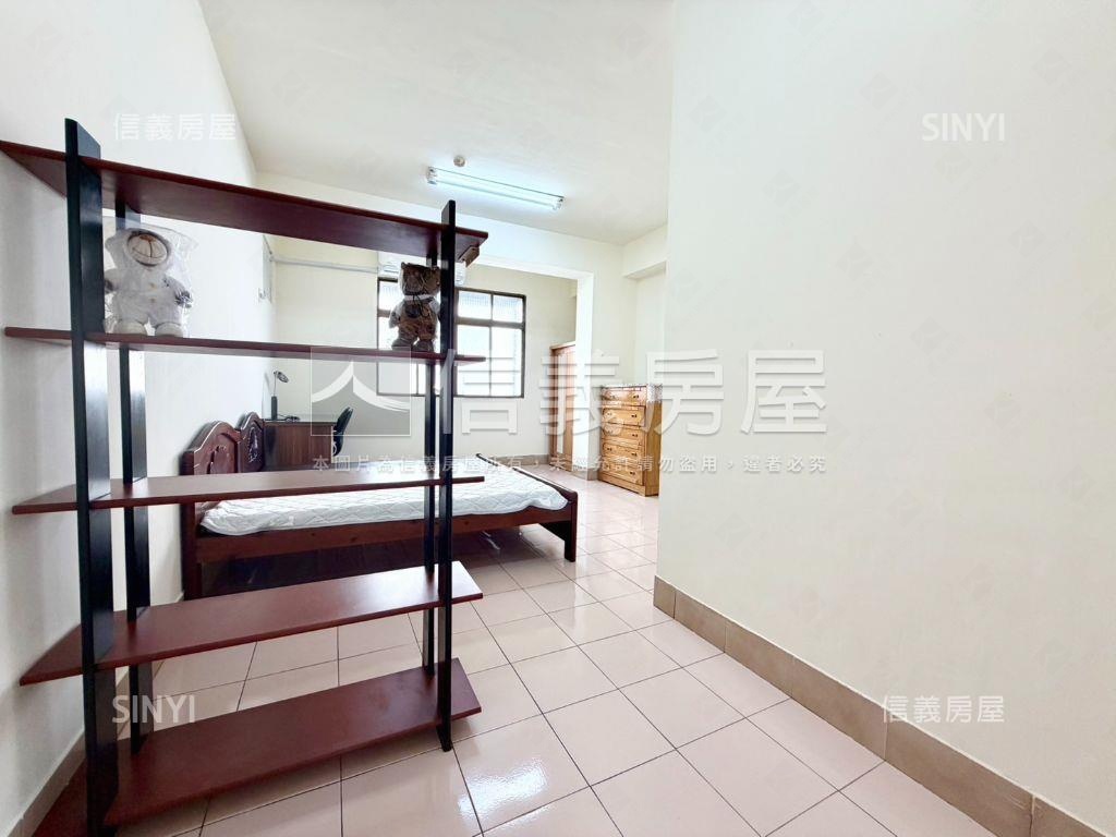 近成大屋況好採光三房房屋室內格局與周邊環境