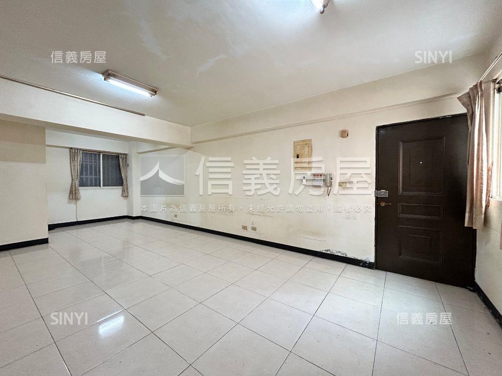 育德園道旁低總價電梯美屋房屋室內格局與周邊環境