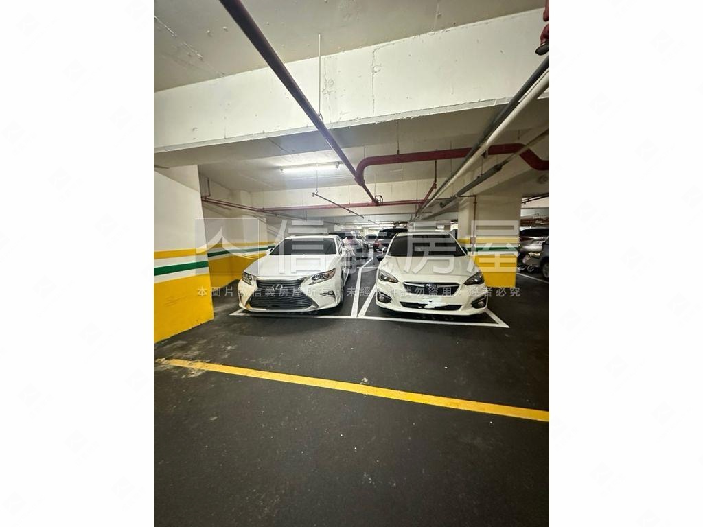 捷運學校大中庭兩房有車位房屋室內格局與周邊環境
