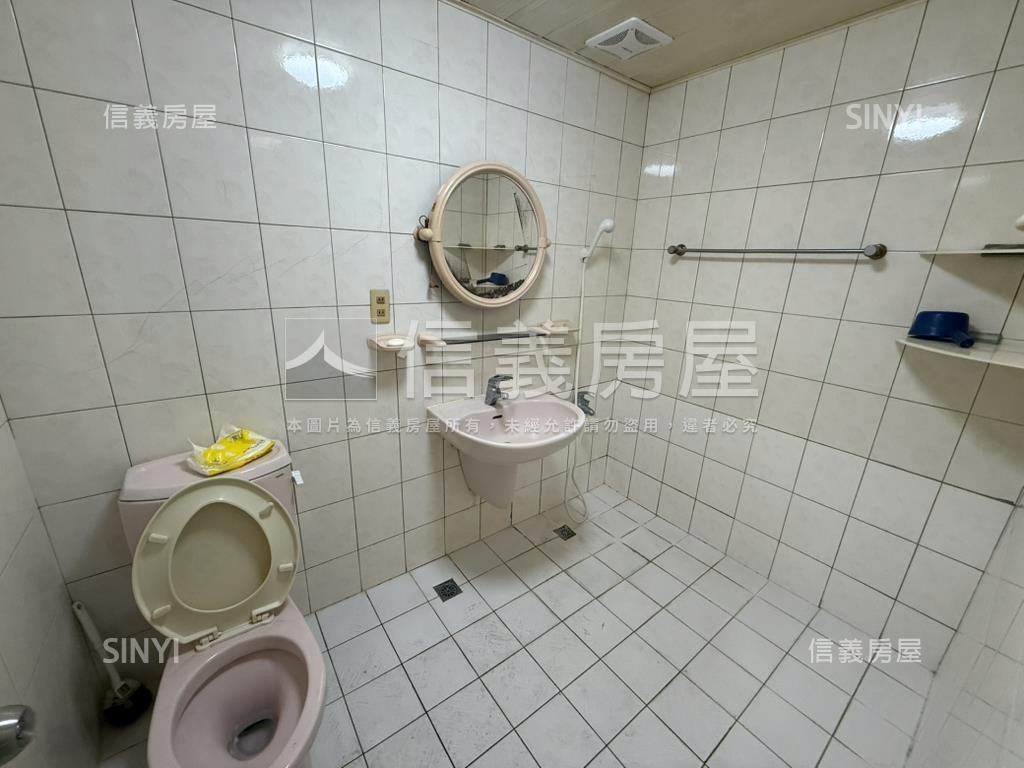 水湳三房平車房屋室內格局與周邊環境