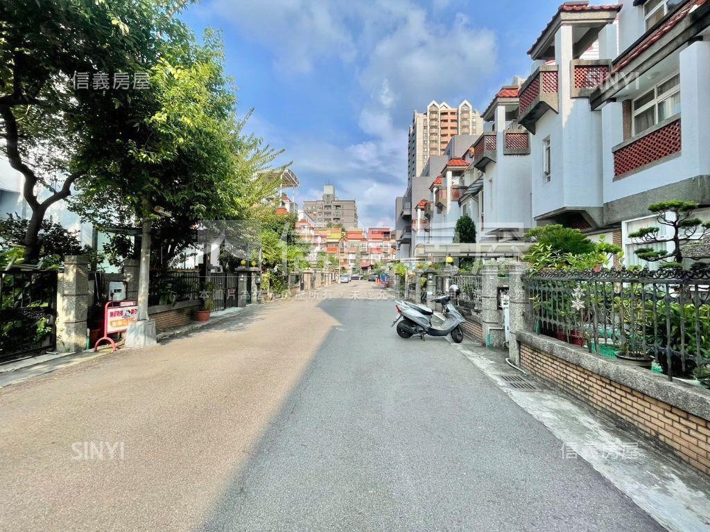 衛道新世界金店面房屋室內格局與周邊環境