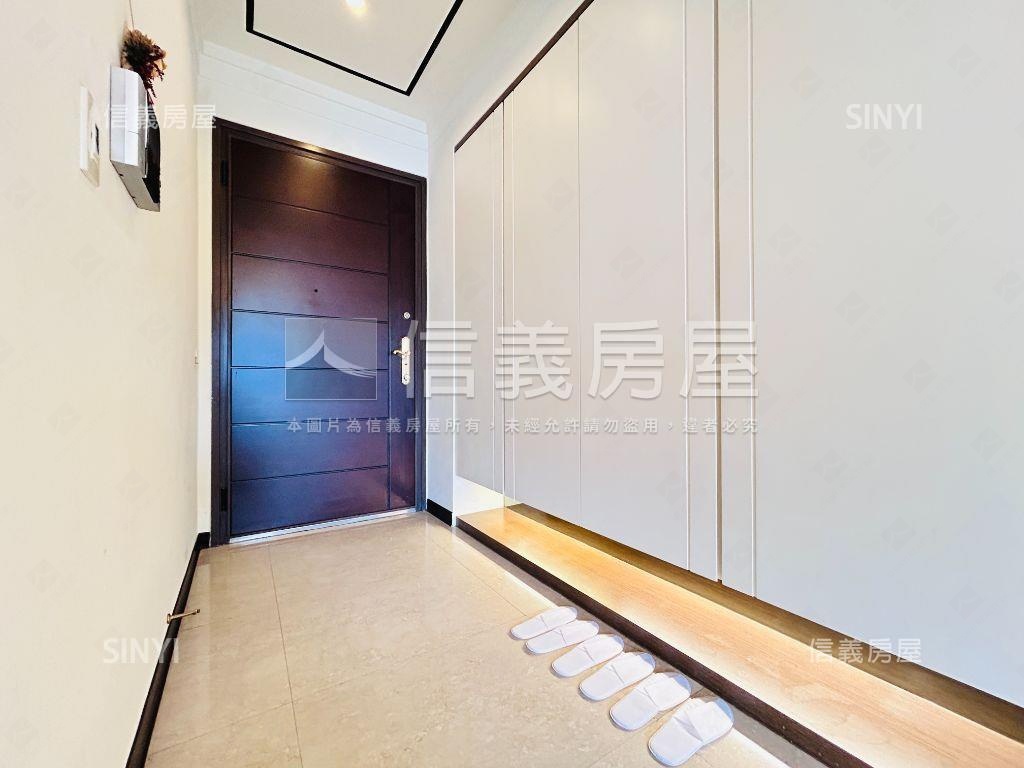 遠雄ＳＲＣ鋼骨三房有車位房屋室內格局與周邊環境