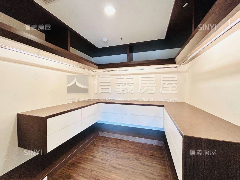 遠雄ＳＲＣ鋼骨三房有車位房屋室內格局與周邊環境
