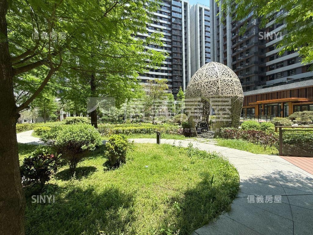 新案！高鐵夢幻誠３房房屋室內格局與周邊環境