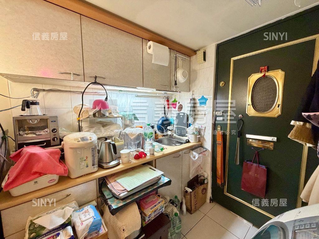 推薦★中山靜巷挑高大空間房屋室內格局與周邊環境