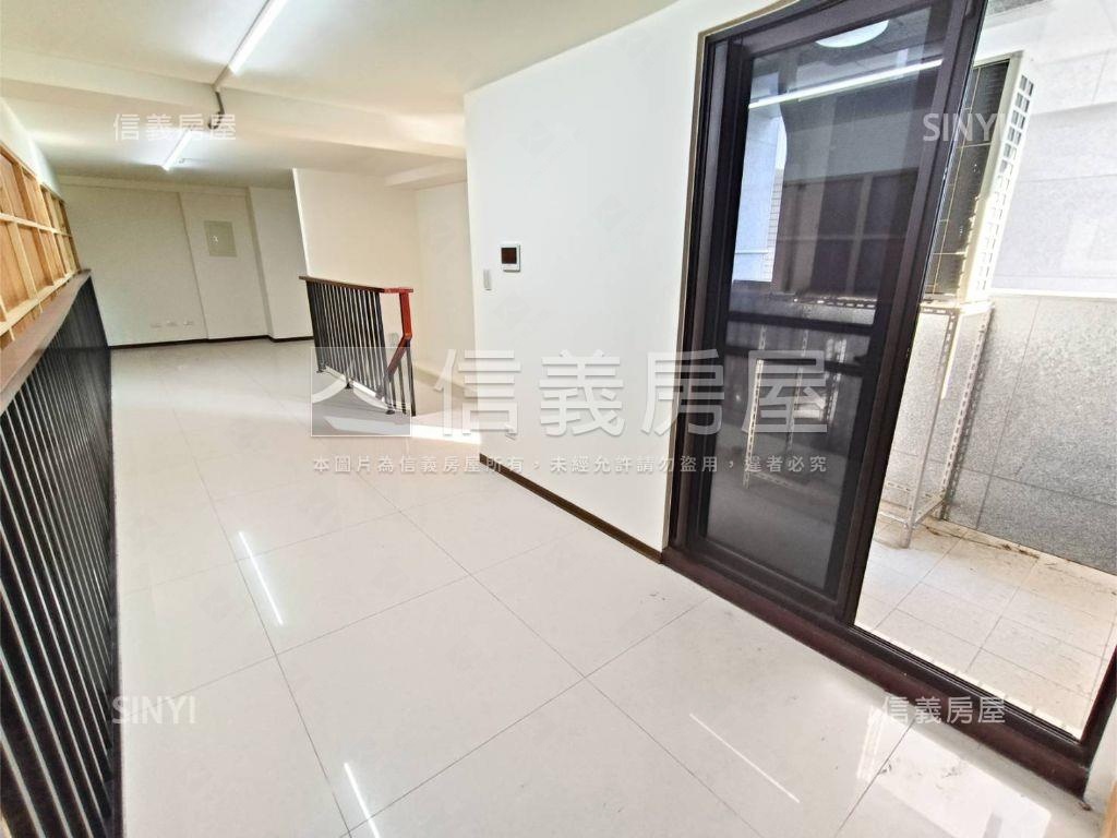 橋科面寬１１米△窗金店面房屋室內格局與周邊環境