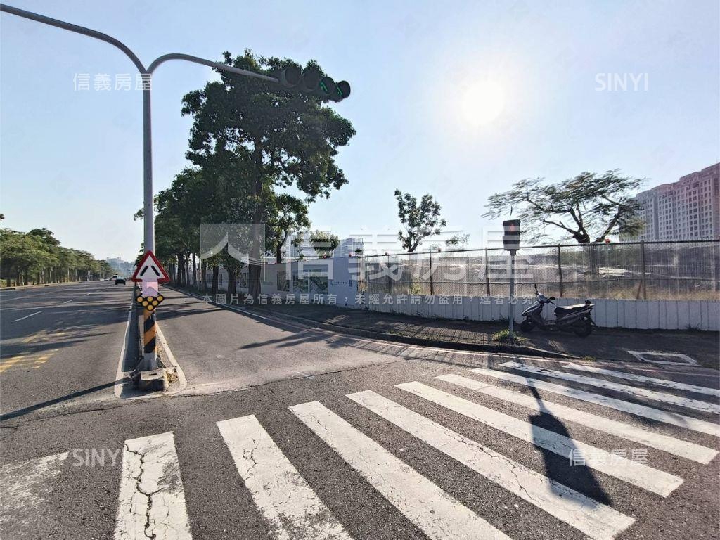 橋科面寬１１米△窗金店面房屋室內格局與周邊環境