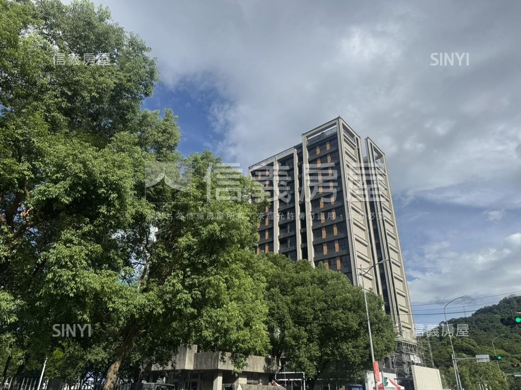 德友植仁。樹海露臺戶兩房房屋室內格局與周邊環境