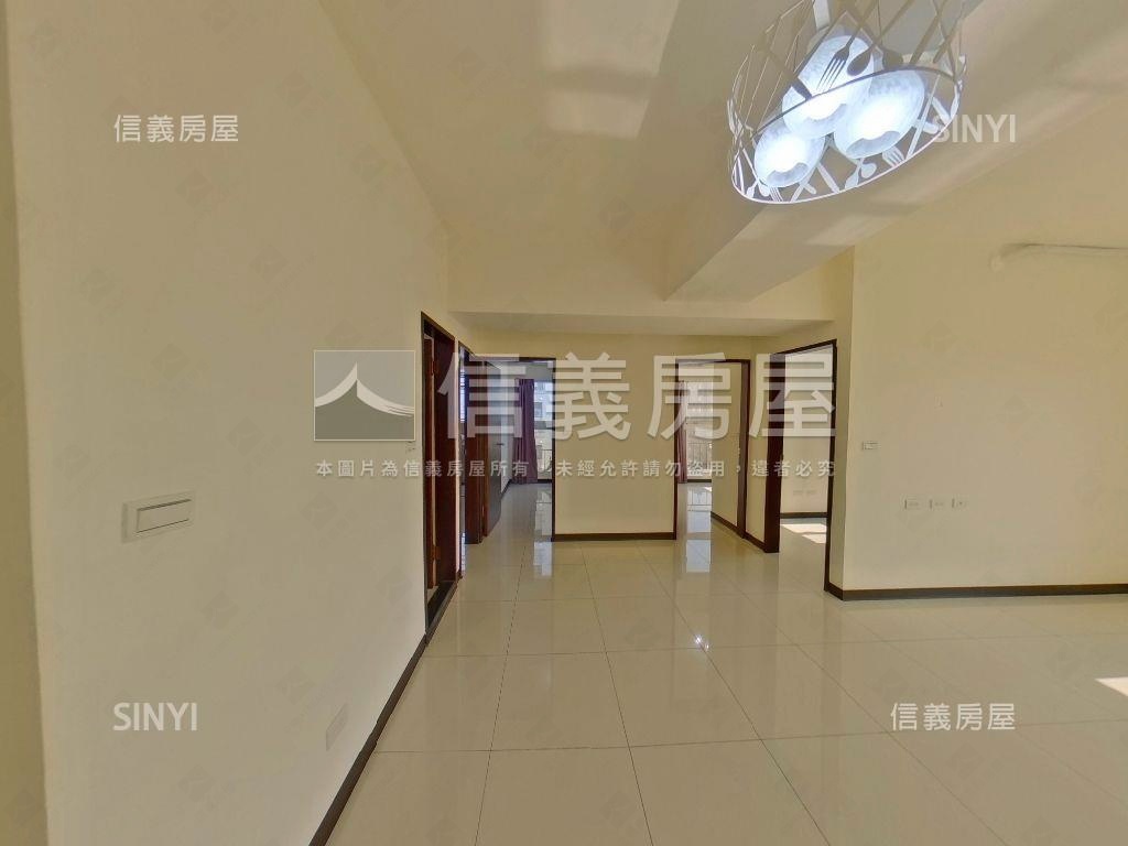 法國紅景觀三房車位房屋室內格局與周邊環境