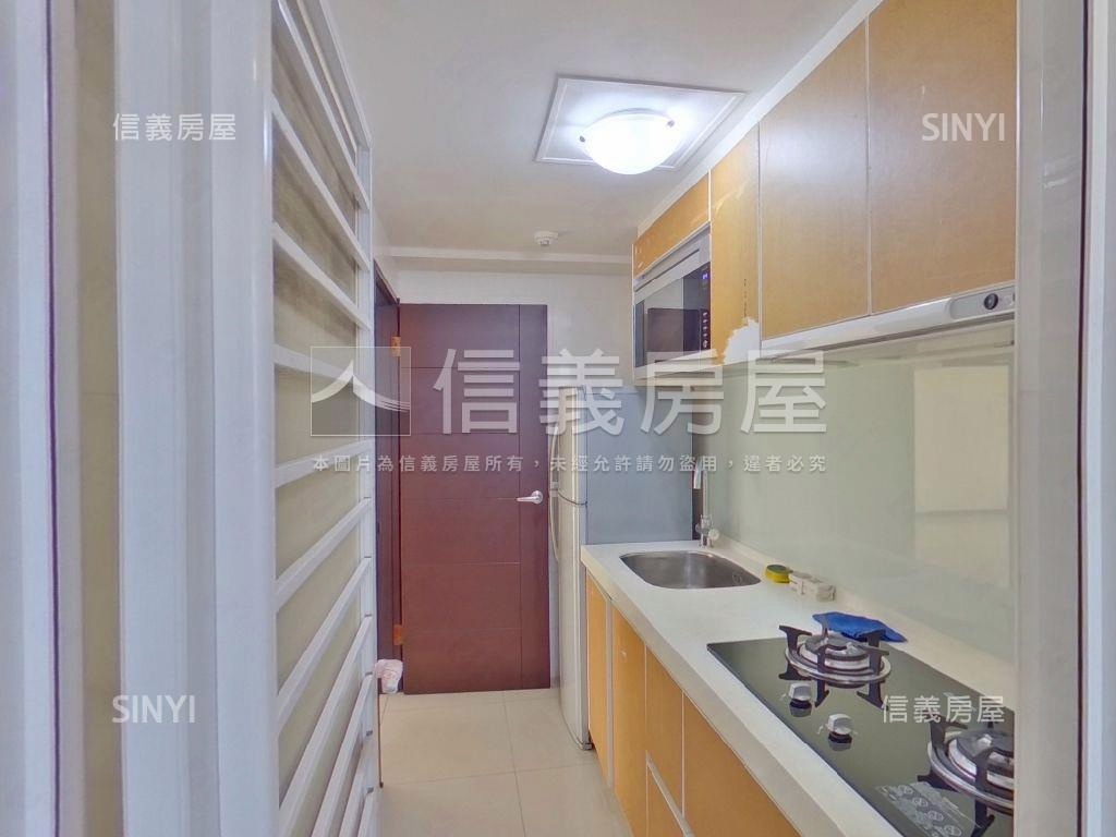 法國紅景觀三房車位房屋室內格局與周邊環境