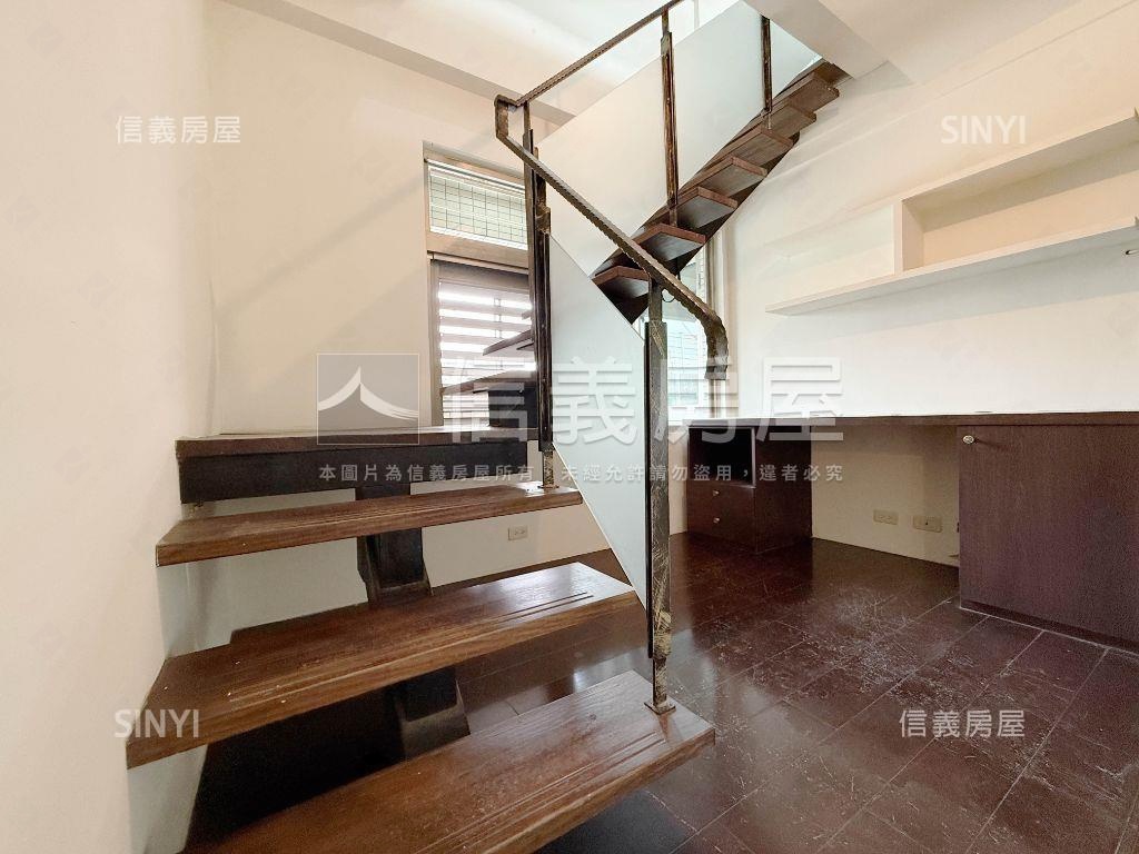 松廈柏園樓中樓房屋室內格局與周邊環境