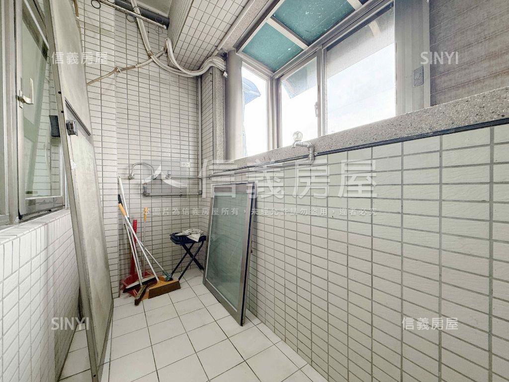 松廈柏園樓中樓房屋室內格局與周邊環境