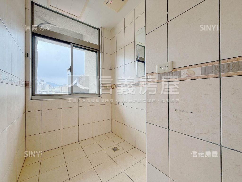 松廈柏園樓中樓房屋室內格局與周邊環境