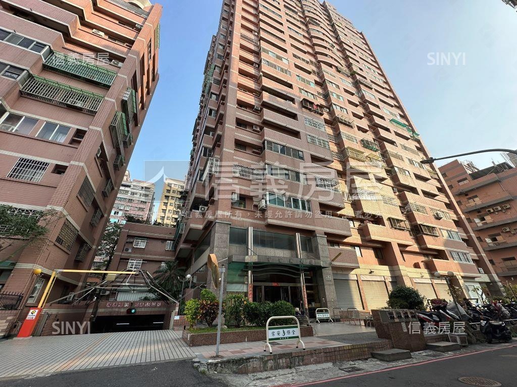 近福山國小２＋１附車位房屋室內格局與周邊環境