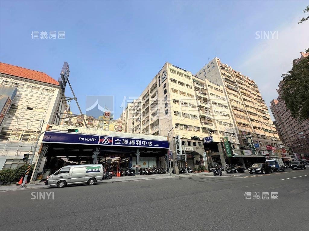 獨家近高鐵便利２＋１車位房屋室內格局與周邊環境