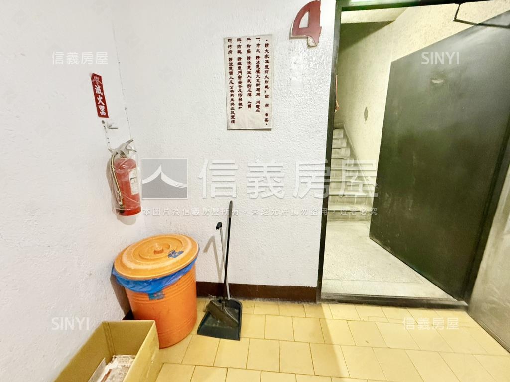 水岸邊間收租大戶房屋室內格局與周邊環境