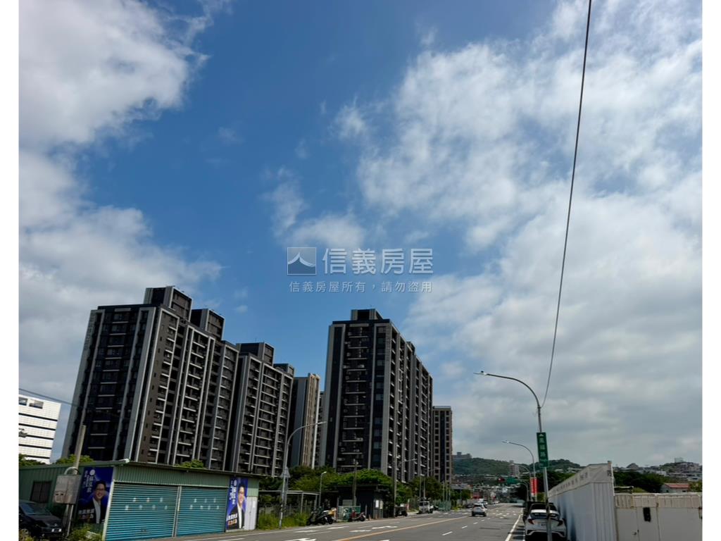 鳳鳴車站幸福莊園方正兩房房屋室內格局與周邊環境