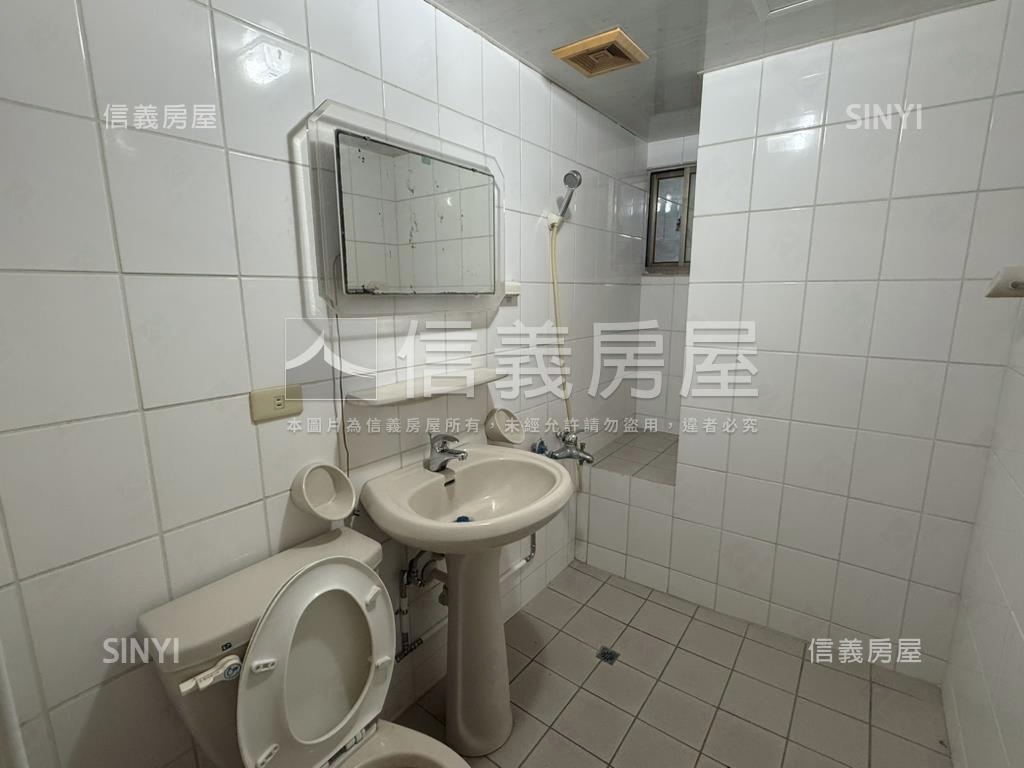 站前超讚建興三房房屋室內格局與周邊環境