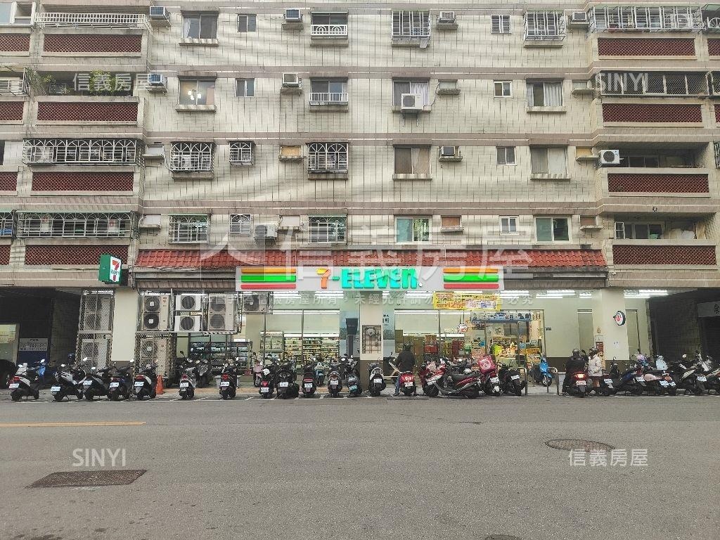 成都路連鎖超商Ａ房屋室內格局與周邊環境