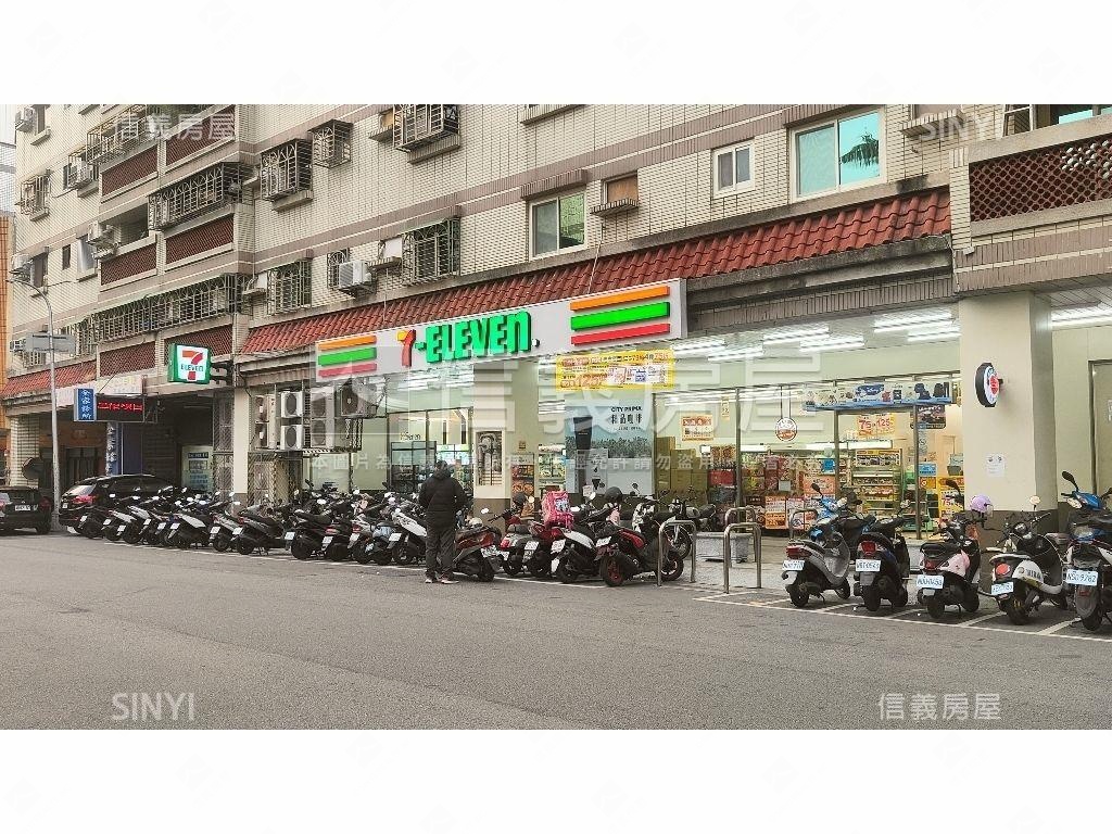 成都路連鎖超商Ａ房屋室內格局與周邊環境