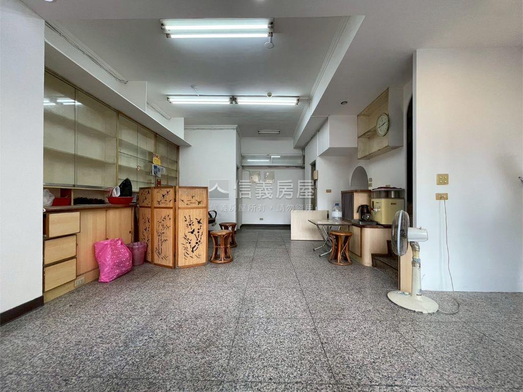 五路財神金店面房屋室內格局與周邊環境