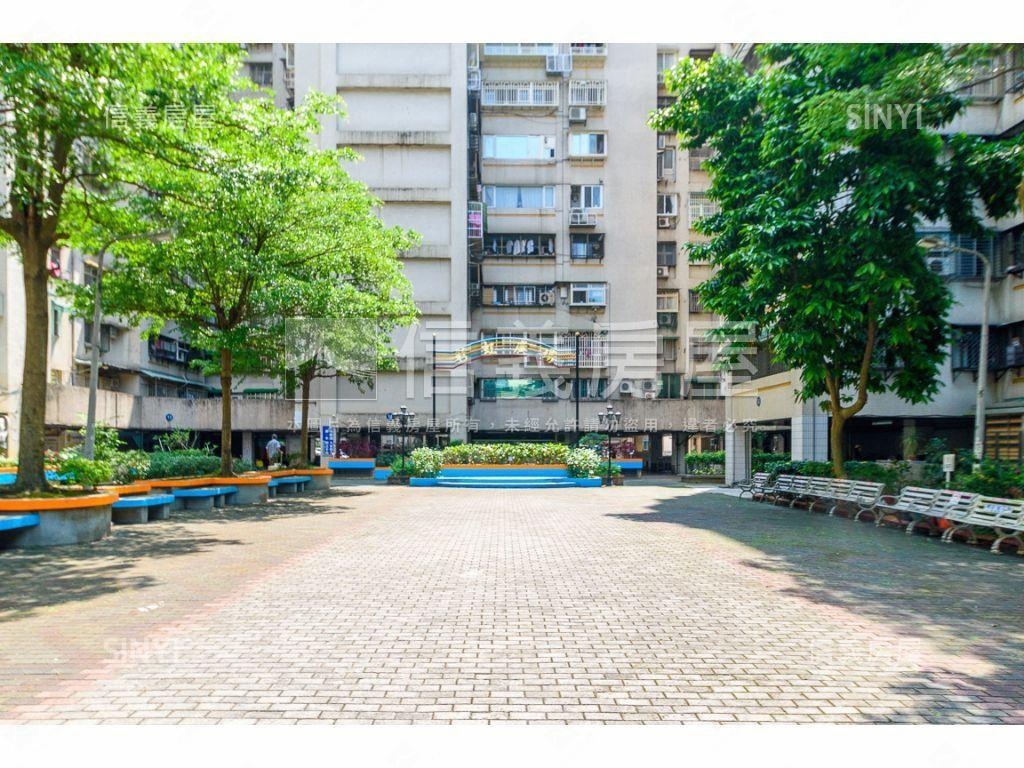 大忠孝復興朝南電梯三房房屋室內格局與周邊環境