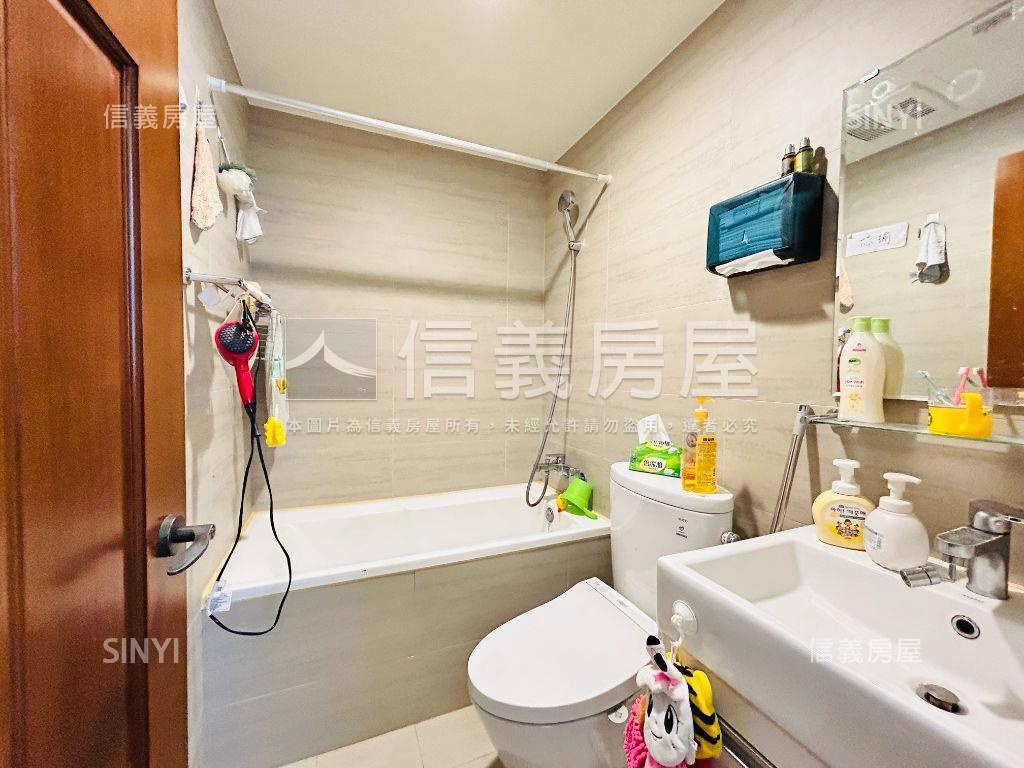 長磊雨青近捷運景觀美屋房屋室內格局與周邊環境