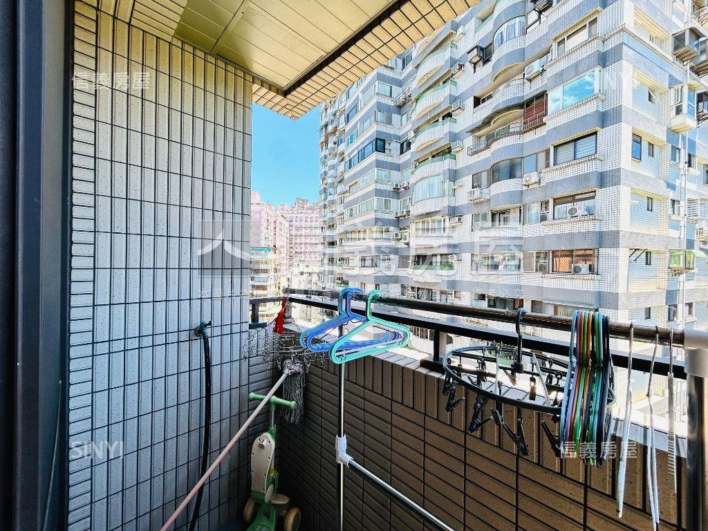 長磊雨青近捷運景觀美屋房屋室內格局與周邊環境