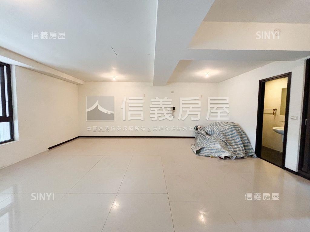 俗！順天視界觀鑽石店住！房屋室內格局與周邊環境