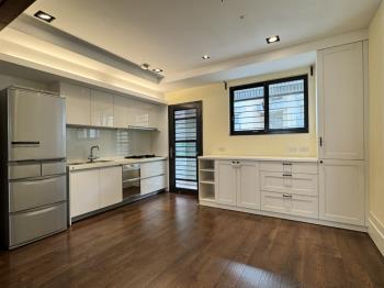 文華硯大兩房兩衛平車