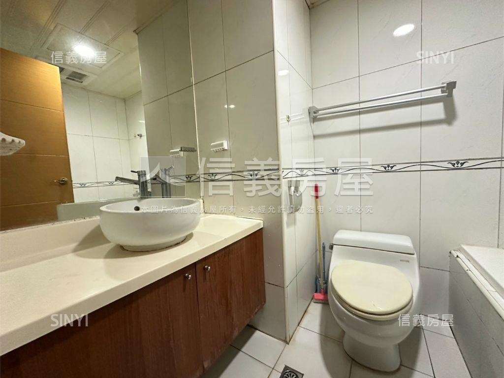 國際會館精美套房房屋室內格局與周邊環境