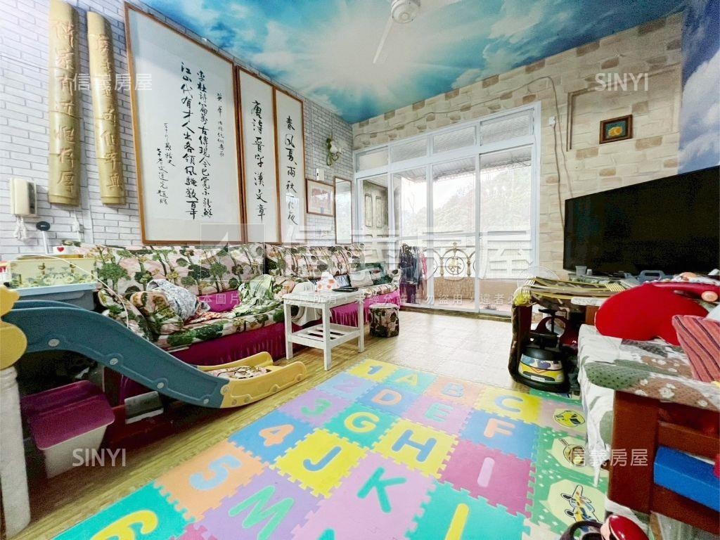 綠景三房美屋房屋室內格局與周邊環境