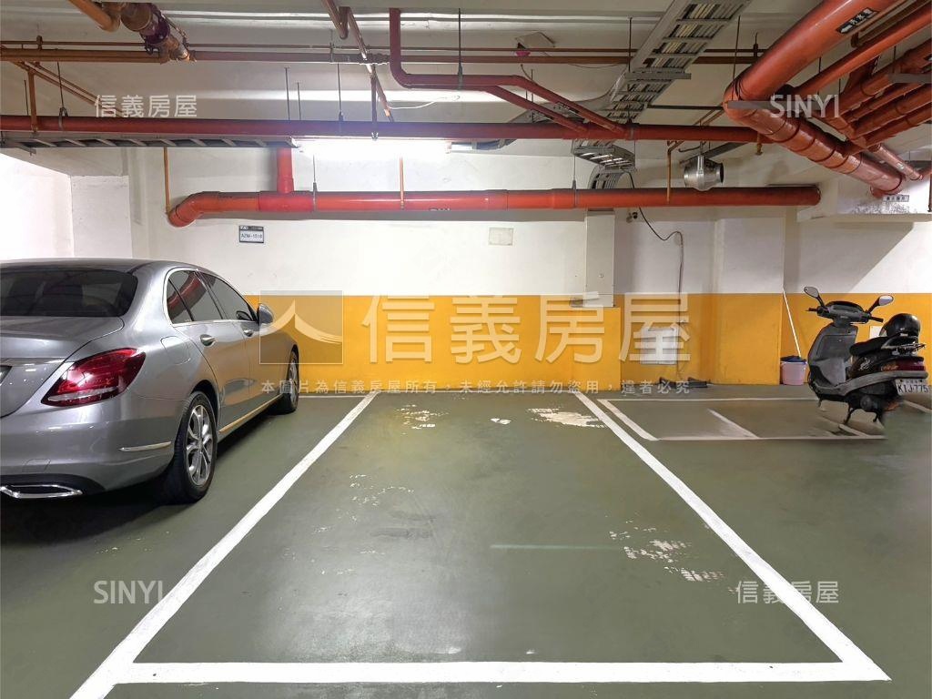 ✨巨蛋悅讀天詩景觀雙平車房屋室內格局與周邊環境