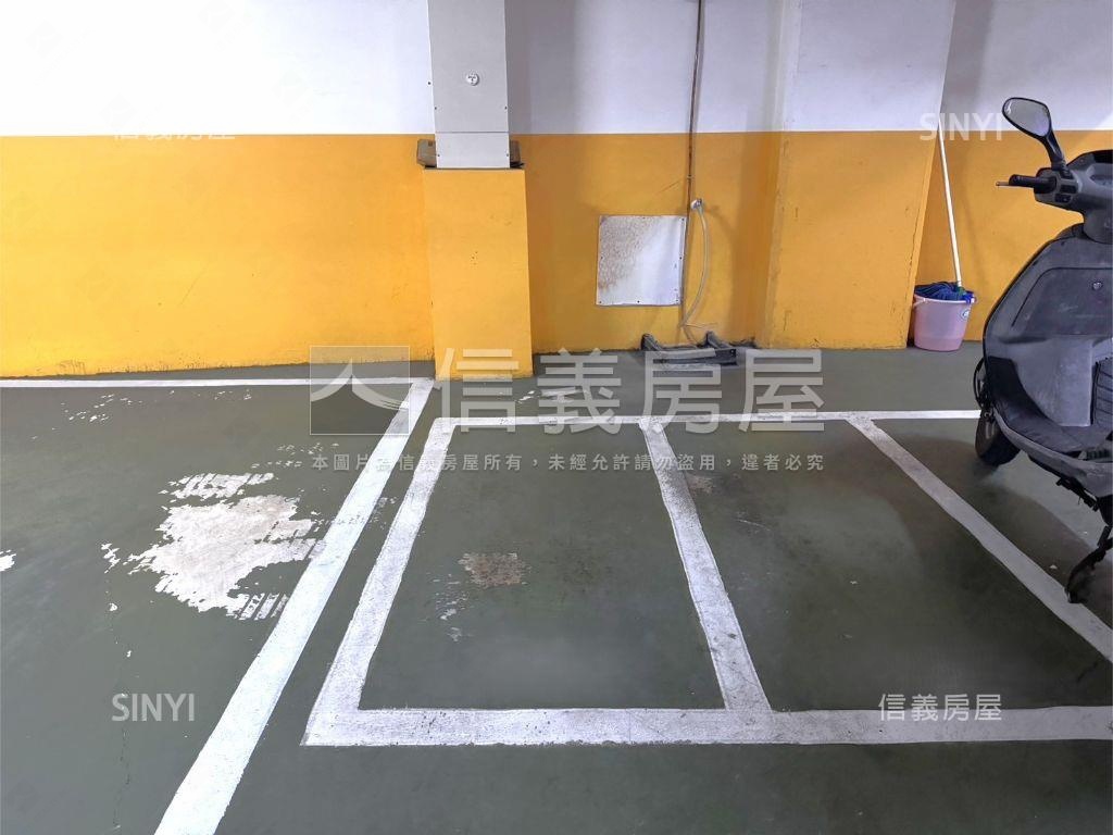 ✨巨蛋悅讀天詩景觀雙平車房屋室內格局與周邊環境