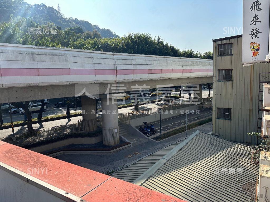 士林夜市透天店面房屋室內格局與周邊環境