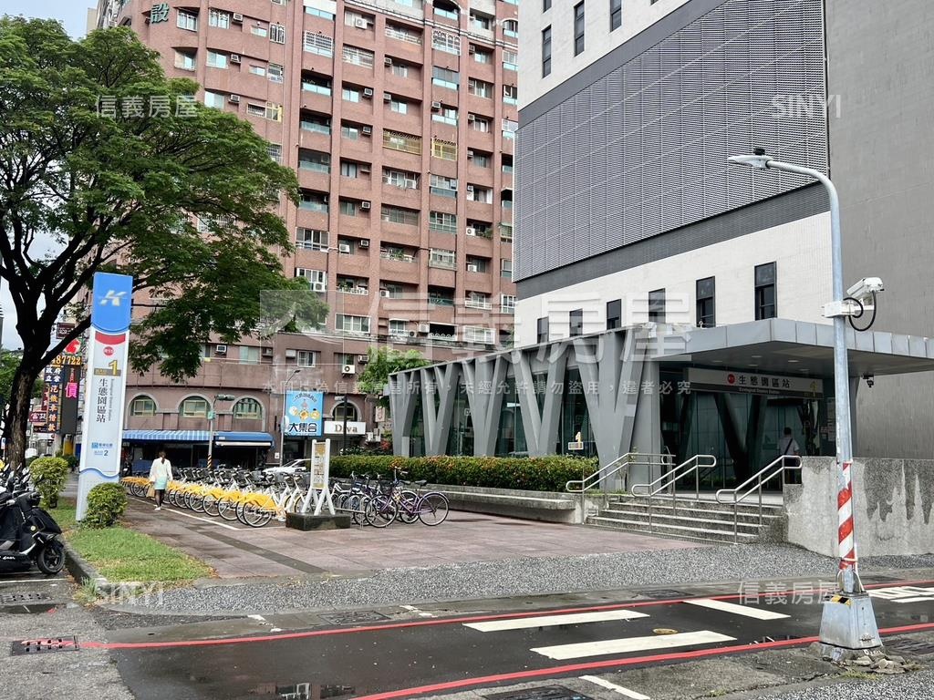 Ｒ１５捷運‧日光小宅房屋室內格局與周邊環境