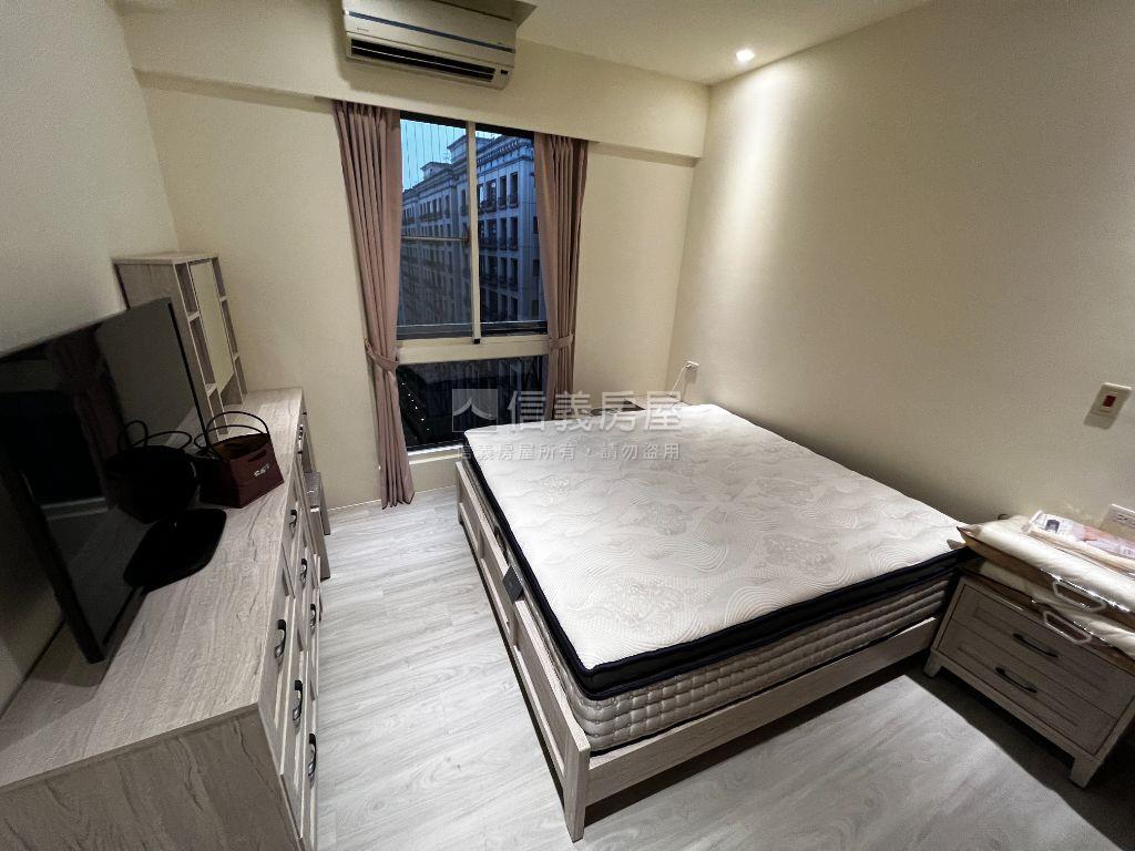 藝術國寶裝潢美三房房屋室內格局與周邊環境
