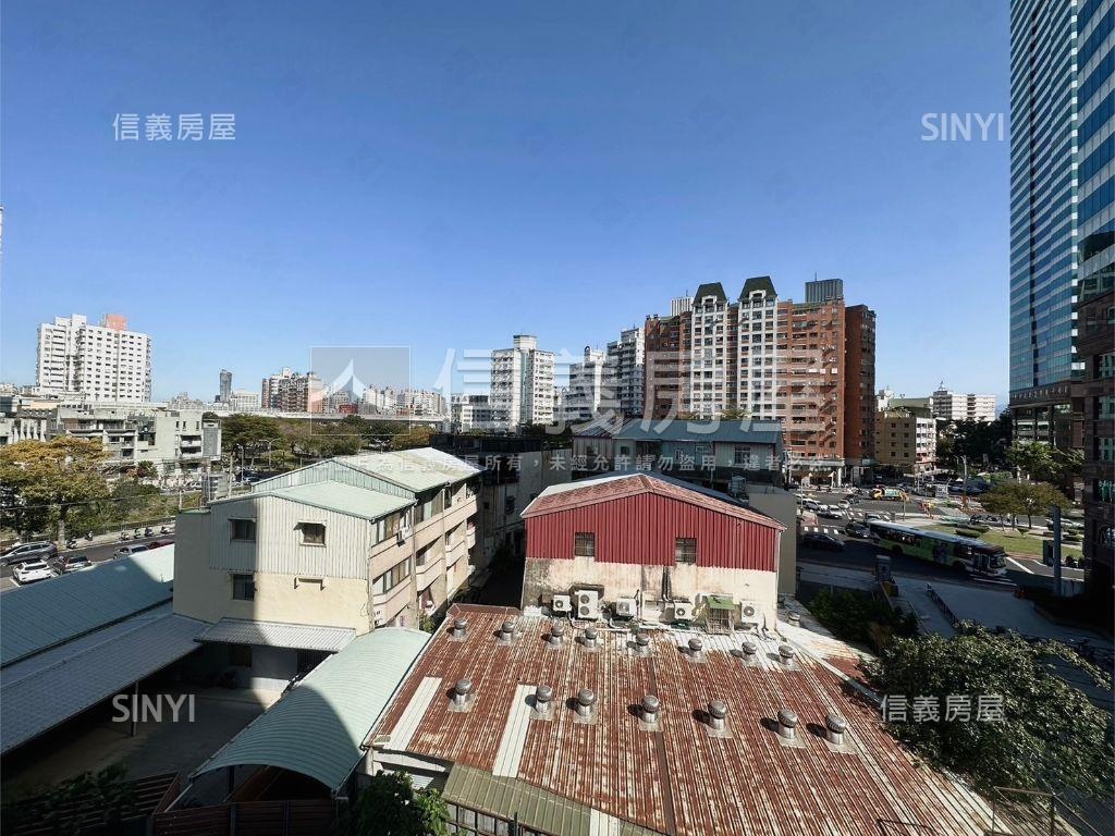 聚富滿滿三房平車質感佳房屋室內格局與周邊環境