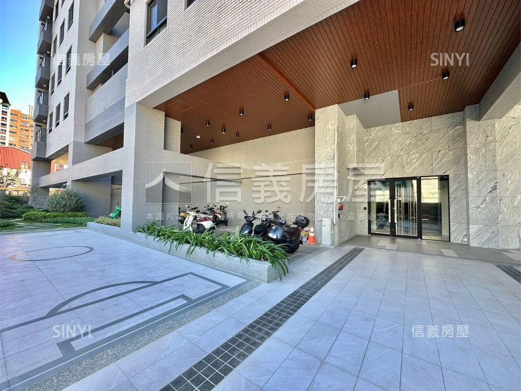 聚富滿滿三房平車質感佳房屋室內格局與周邊環境