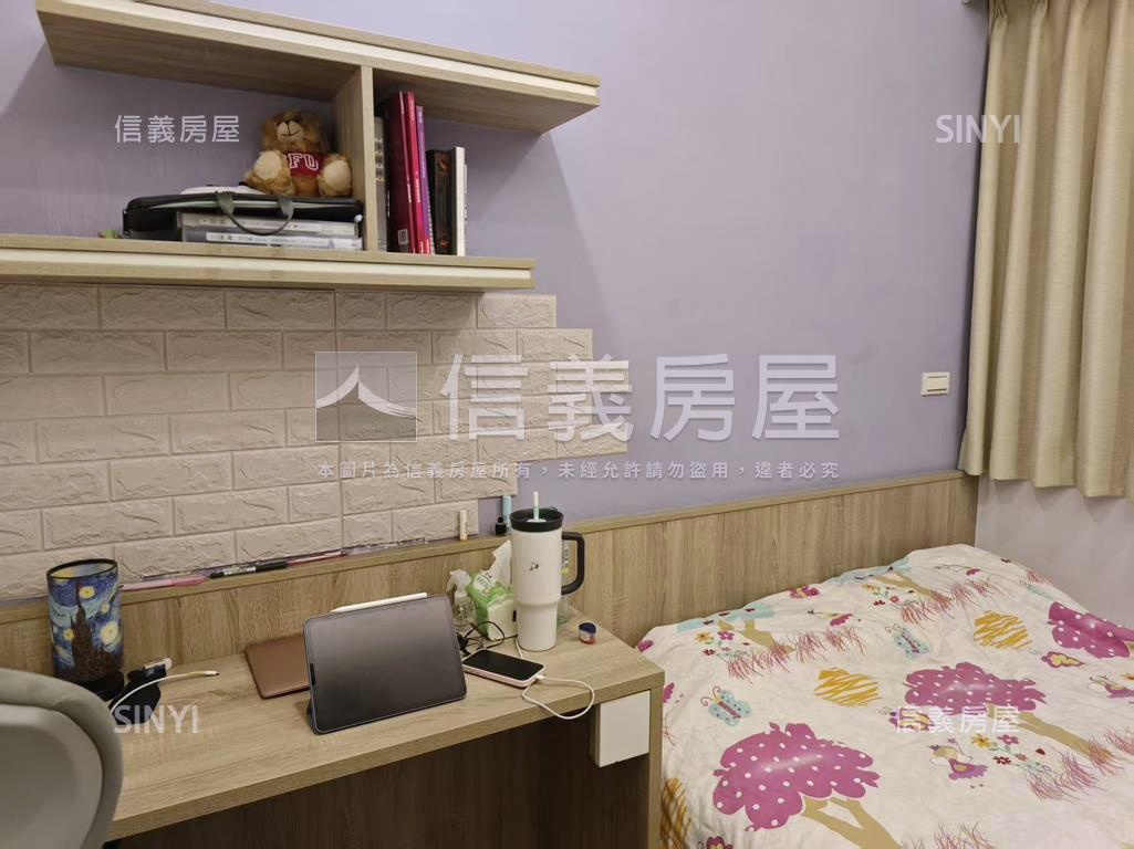 紳鄰高樓美３＋１附車位房屋室內格局與周邊環境