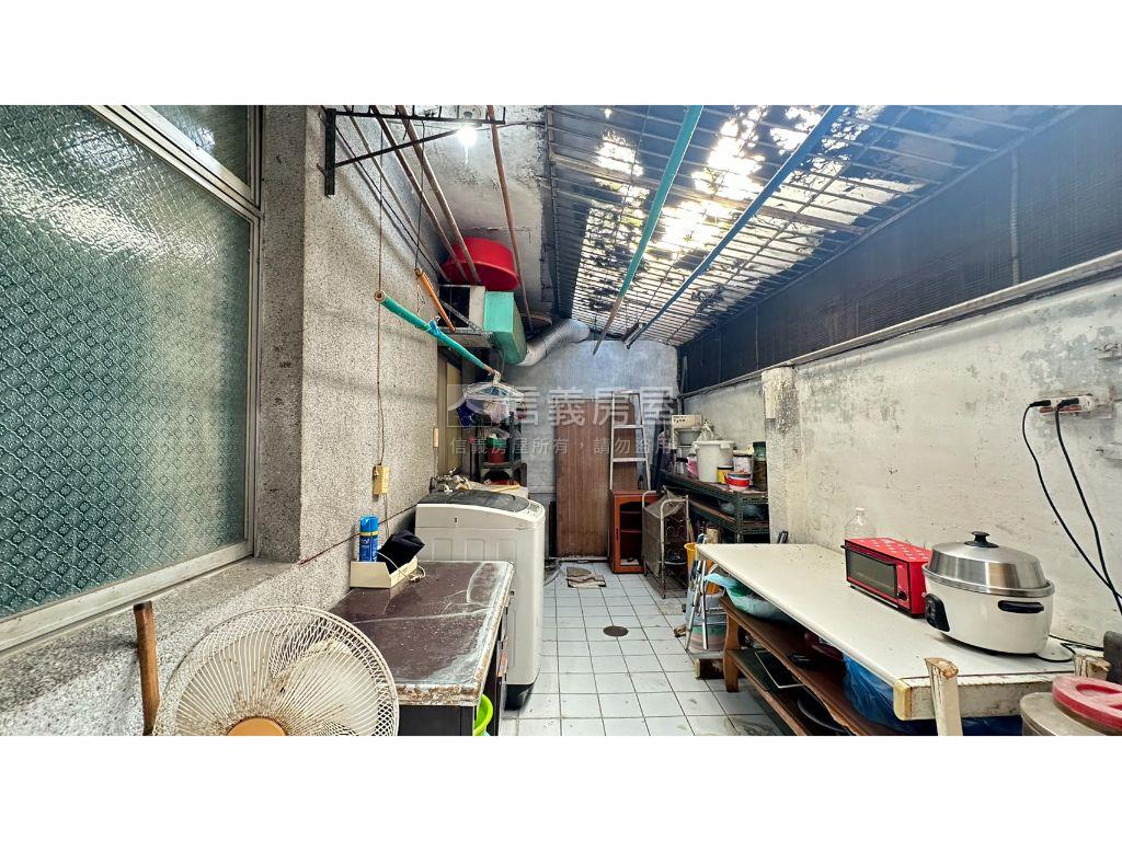 南環捷運方正一樓房屋室內格局與周邊環境