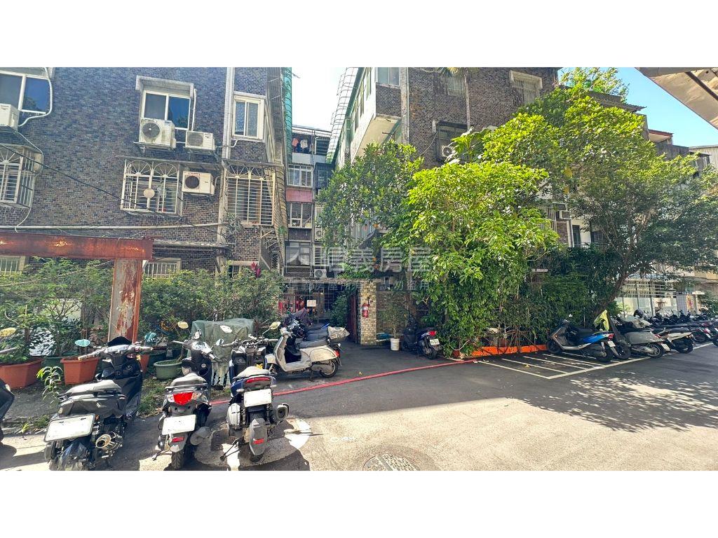 南環捷運方正一樓房屋室內格局與周邊環境
