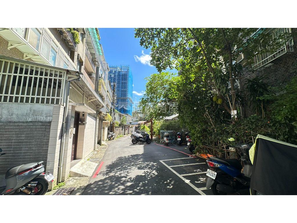 南環捷運方正一樓房屋室內格局與周邊環境
