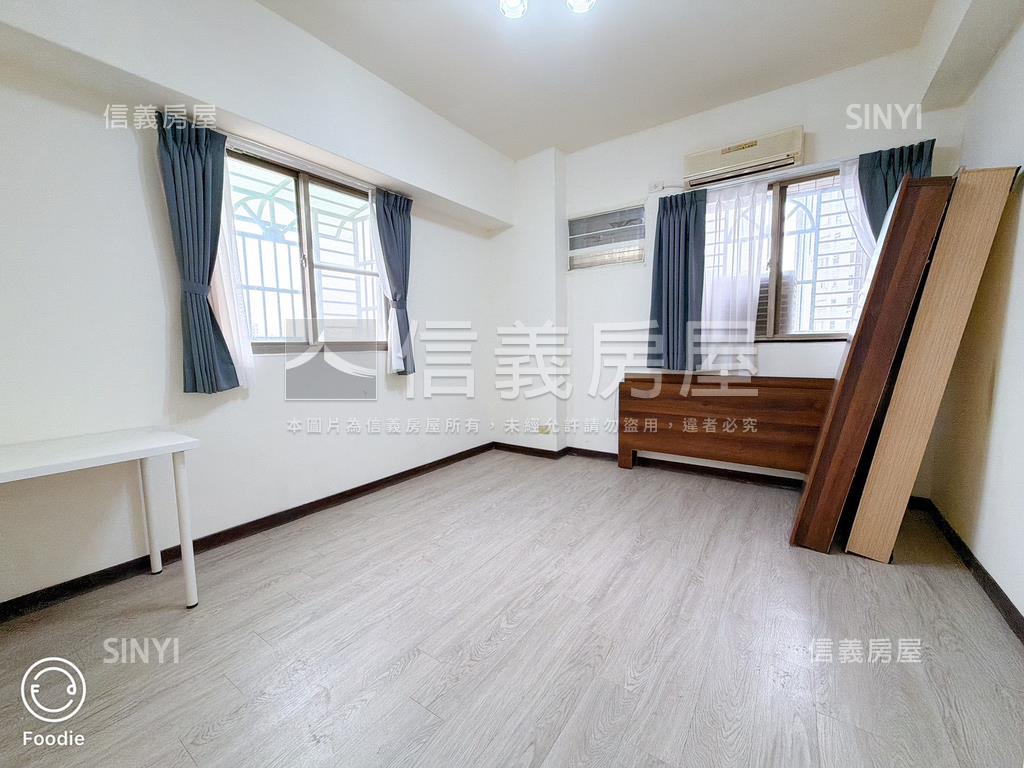 文化名人稀有釋出房屋室內格局與周邊環境