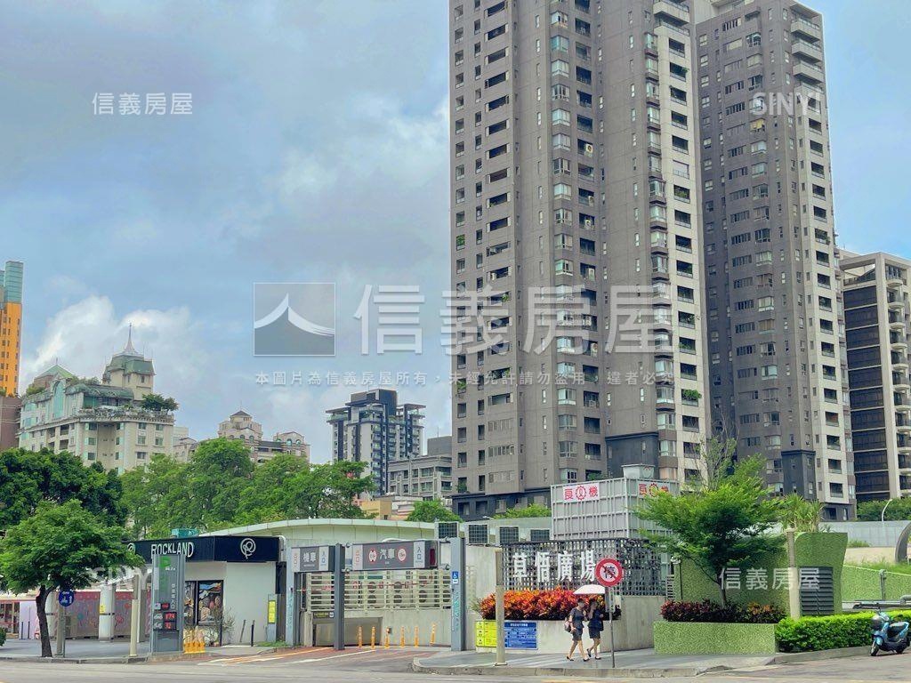 西區●近教育大學置產店面房屋室內格局與周邊環境