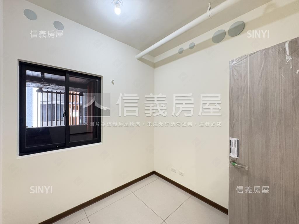 【新潤青樺】三房平面車位房屋室內格局與周邊環境