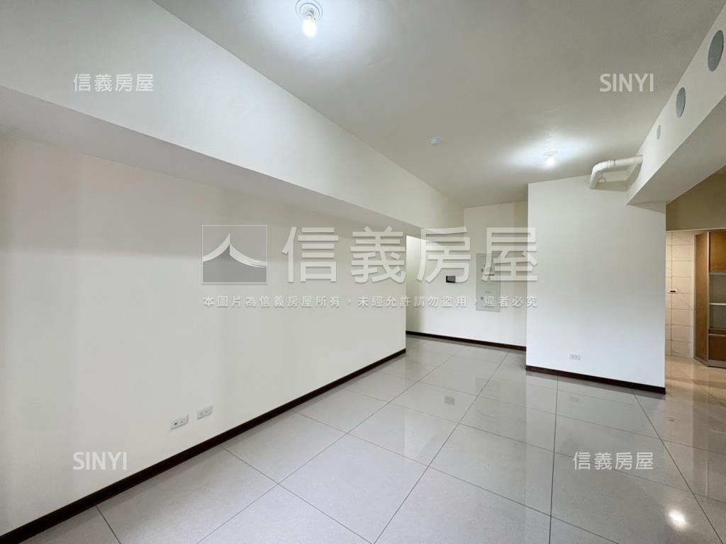 【新潤青樺】三房平面車位房屋室內格局與周邊環境