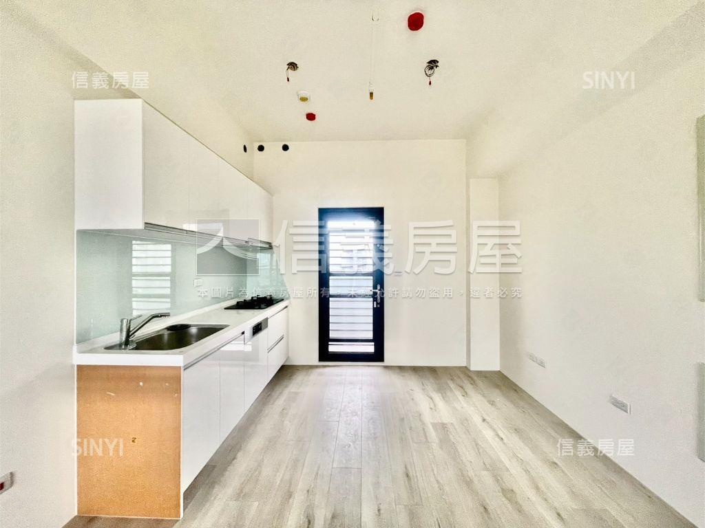 力天品翰次頂樓視野三房房屋室內格局與周邊環境