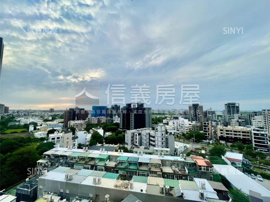 力天品翰次頂樓視野三房房屋室內格局與周邊環境